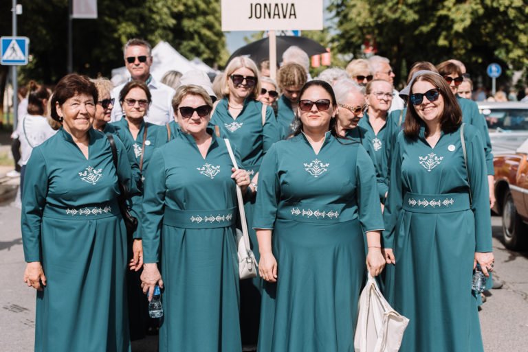 Mišrus suaugusiųjų choras Birštonas (2)