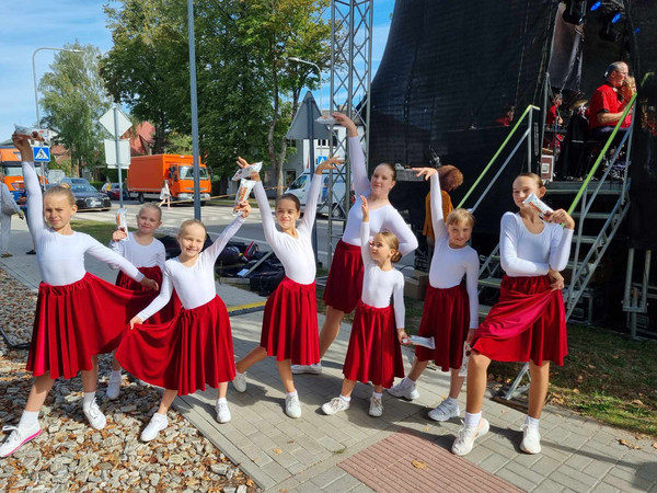 Vaikų sportinių šokių studija GoDance (1)